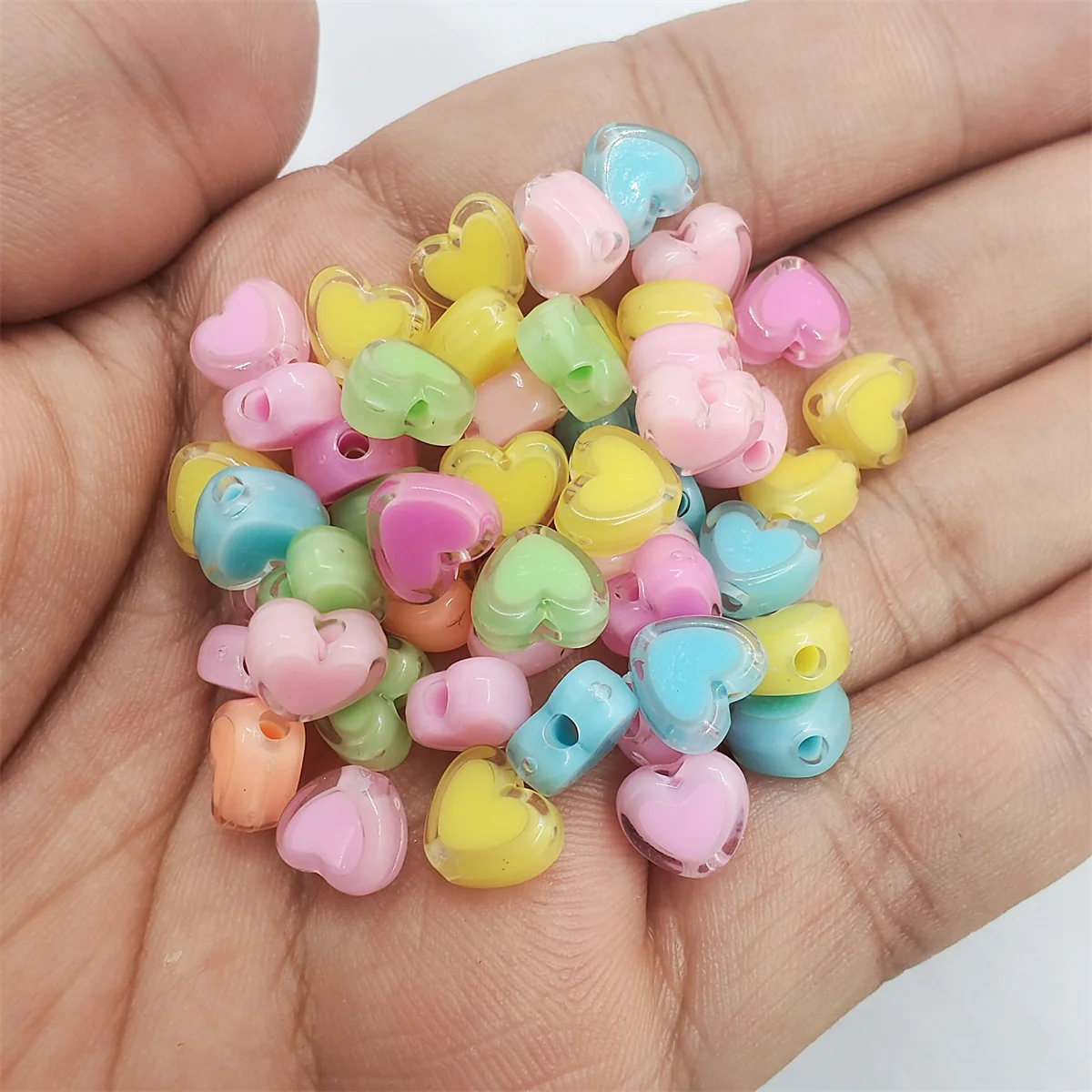 50pcs 7mm Loose Sandwich Colorful Acrylic Heart Beads DIY   Handmade for Bracelet Necklace Chain Jewelry Makeing