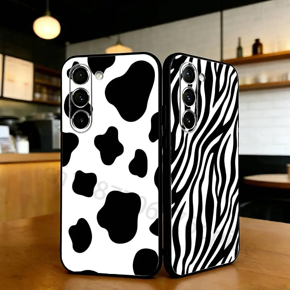 Fashion Cow Stripe Pattern Phone Case For Samsung S20,21,22,23,24,25,26 Ultra,Plus,Lite Black Soft Cover