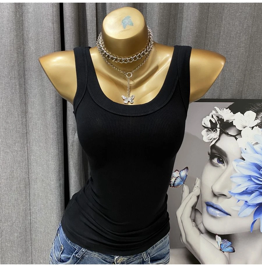 توب نسائي مثير بحمالات رفيعة، قميص ضيق كطبقة أساسية، ملابس خارجية عصرية للصيف