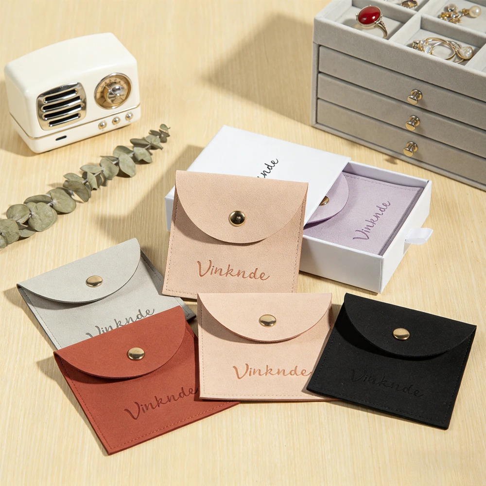 

Персонализированные мешочки из микрофибры для украшений, 50 шт./лот, для колец, кулонов, браслетов, для хранения, путешествий, свадебных подарков, подарков на день рождения, органайзер