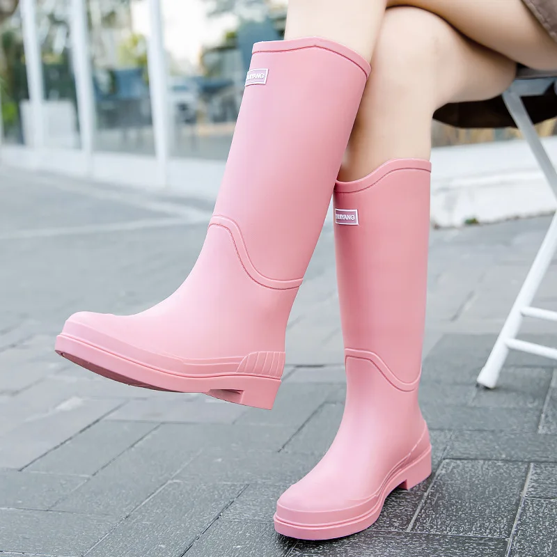 

Japanese Style High Tube Rain Boots Women's Fashionable Outdoor Wear Resistant Soft Bottom Rubber Shoes Kitchen Long Tube Ant...