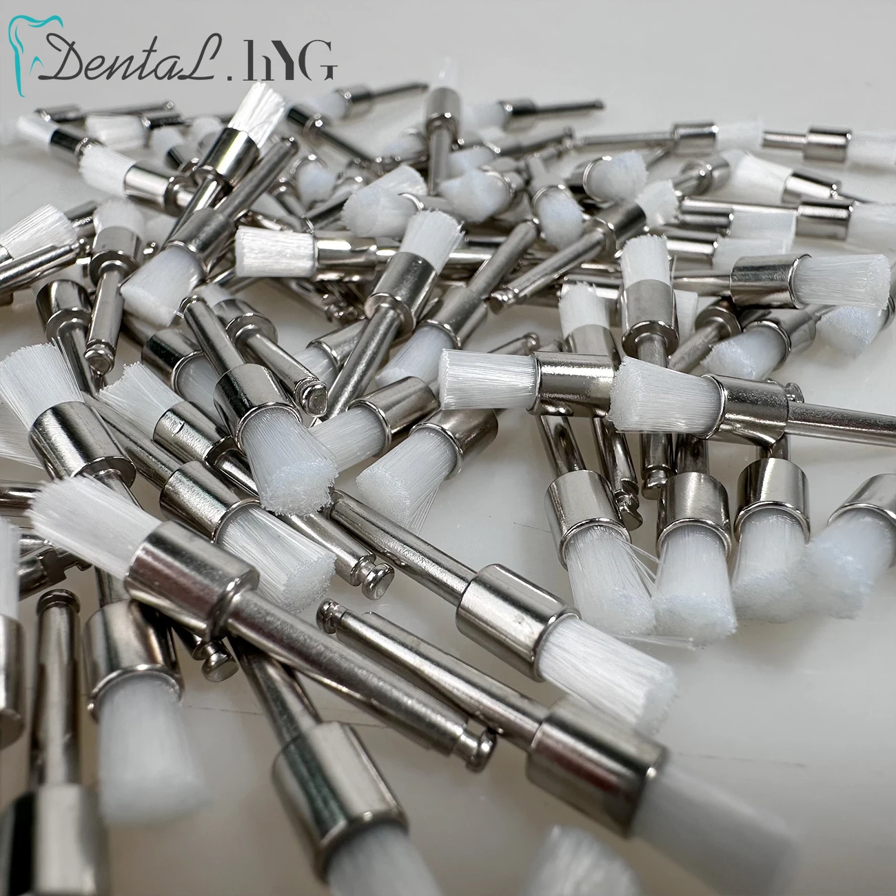 100 pz Spazzole per profilassi dentale Lucidatore Lucidatore Tipo di chiusura usa e getta Piatto di colore misto Utilizzato per la rimozione delle macchie e lo smalto