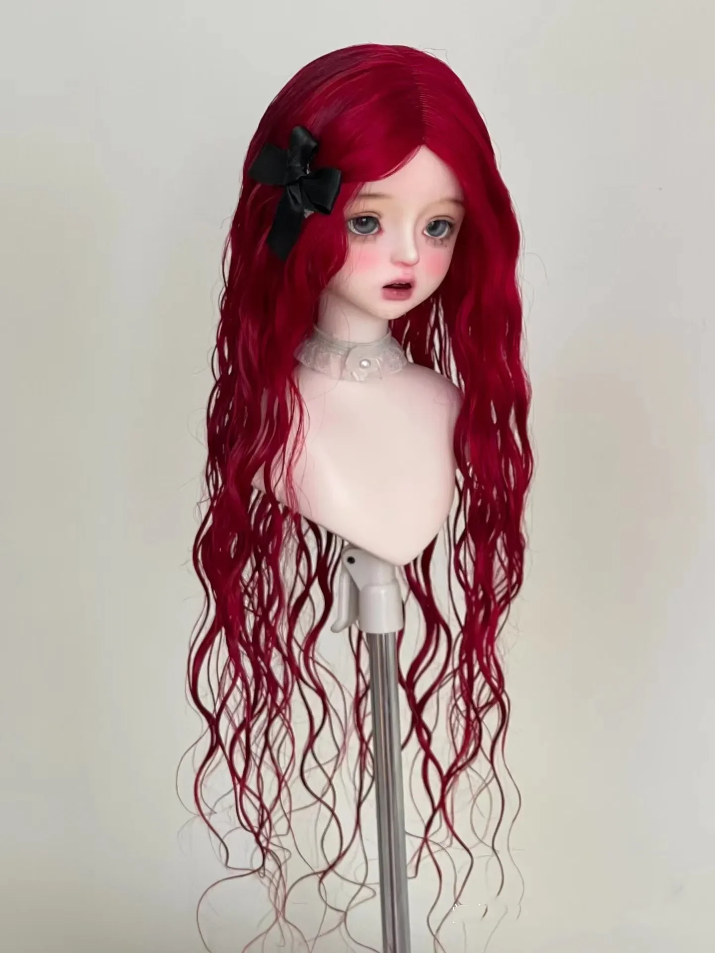 

Модные вьющиеся винно-красные волосы, кукольные волосы унисекс 1/4 1/6