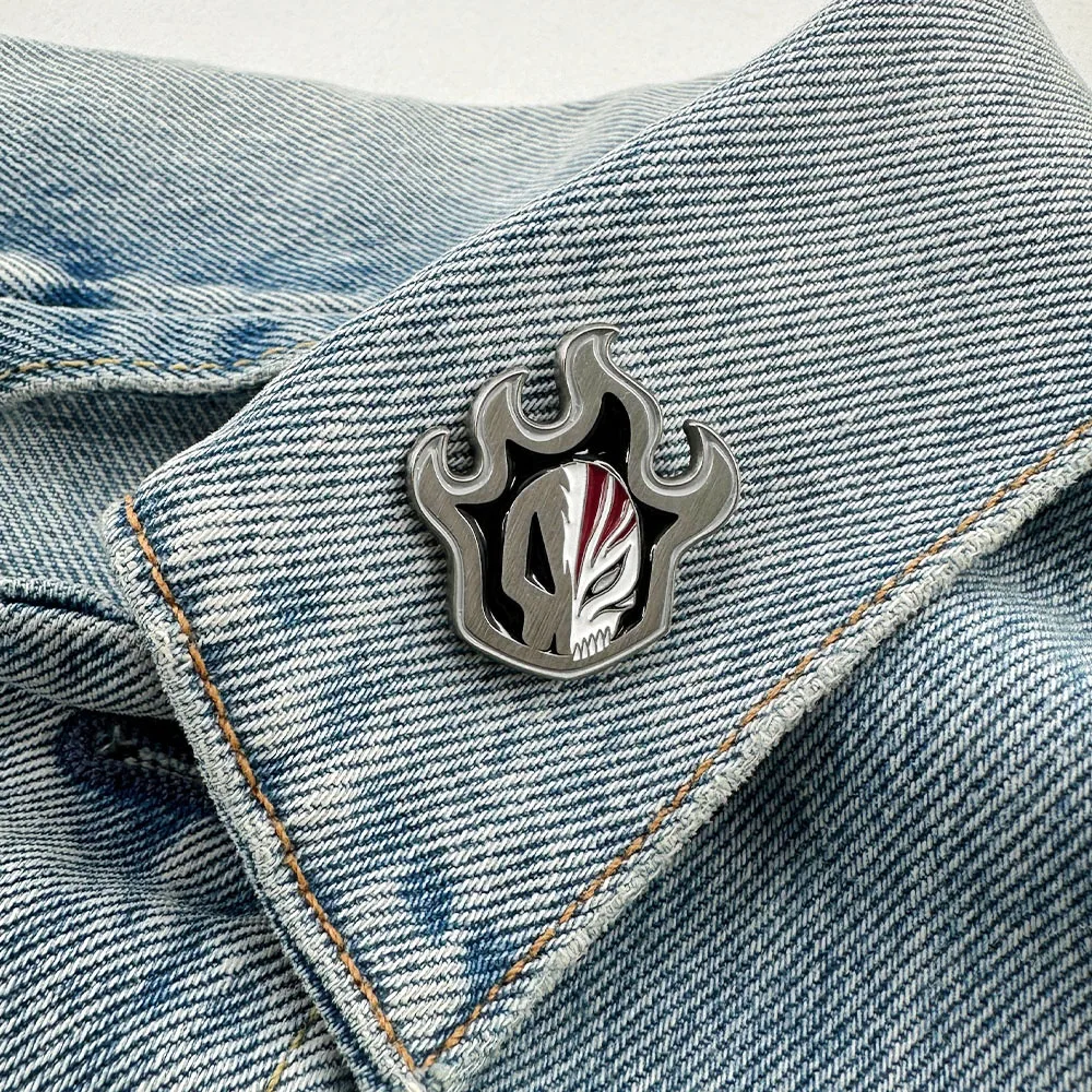 Anime Flame Mask Enamel Pin Bleach Themed Brooch Dark Gothic Skull Pattern Lapel Pin Anime Themed Decorative Fan Gift