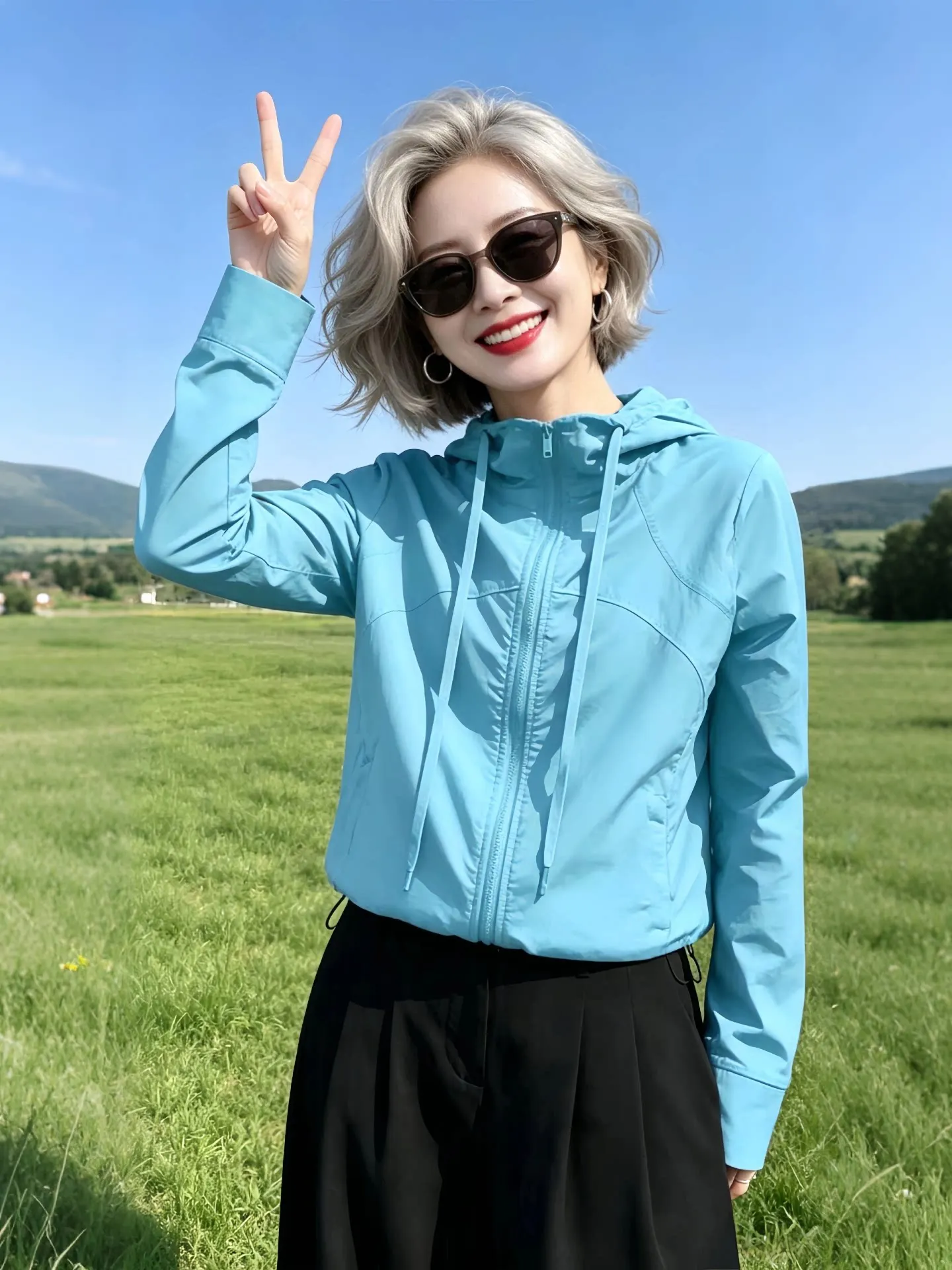 

Trendy Pure Color Long Sleeve Hooded Outerwear Breathable Sun Protection Women's Casual Style Commute Windbreaker Jacket
