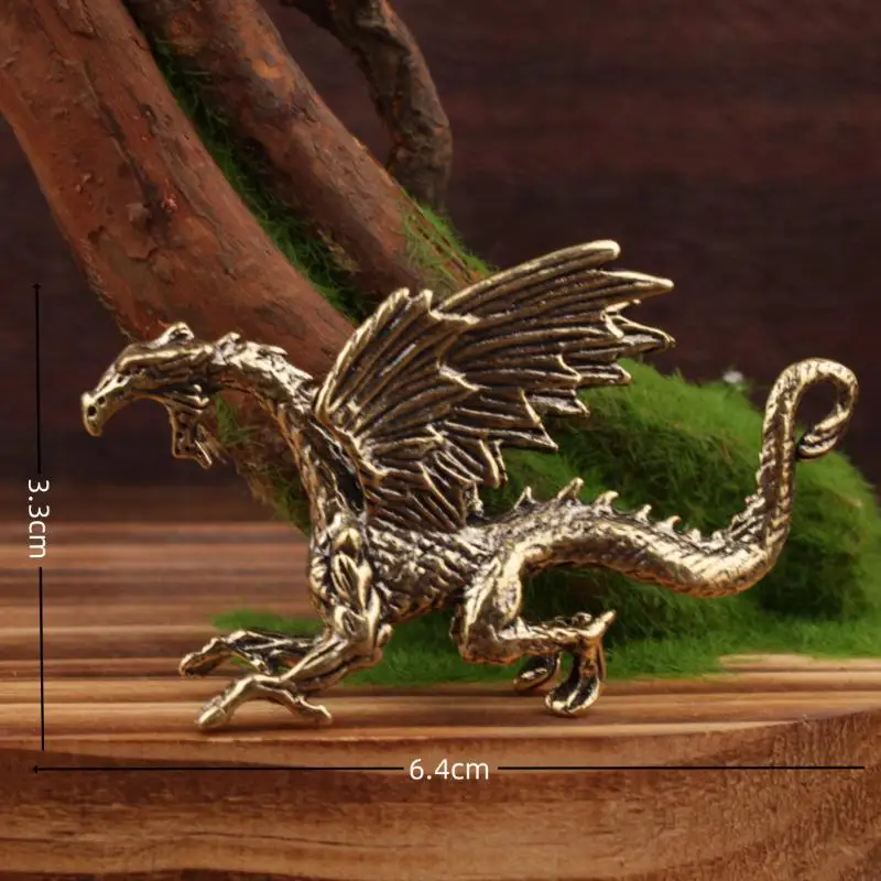 Mini-Messingfiguren von Drachen und Griffins, detaillierte Schnitzereien, antike Oberfläche, Tischdeko, Sammlerstück – Detail 4