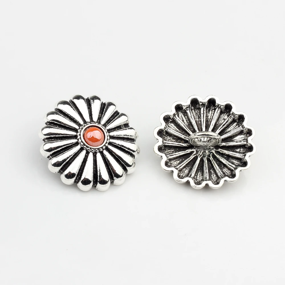 3pcs/lot 30MM Retro Zinc Alloy Round  Clothes Decorative Daisy Buttons Charms Pendant For DIY CONCHO Jewelry Accessories image 2