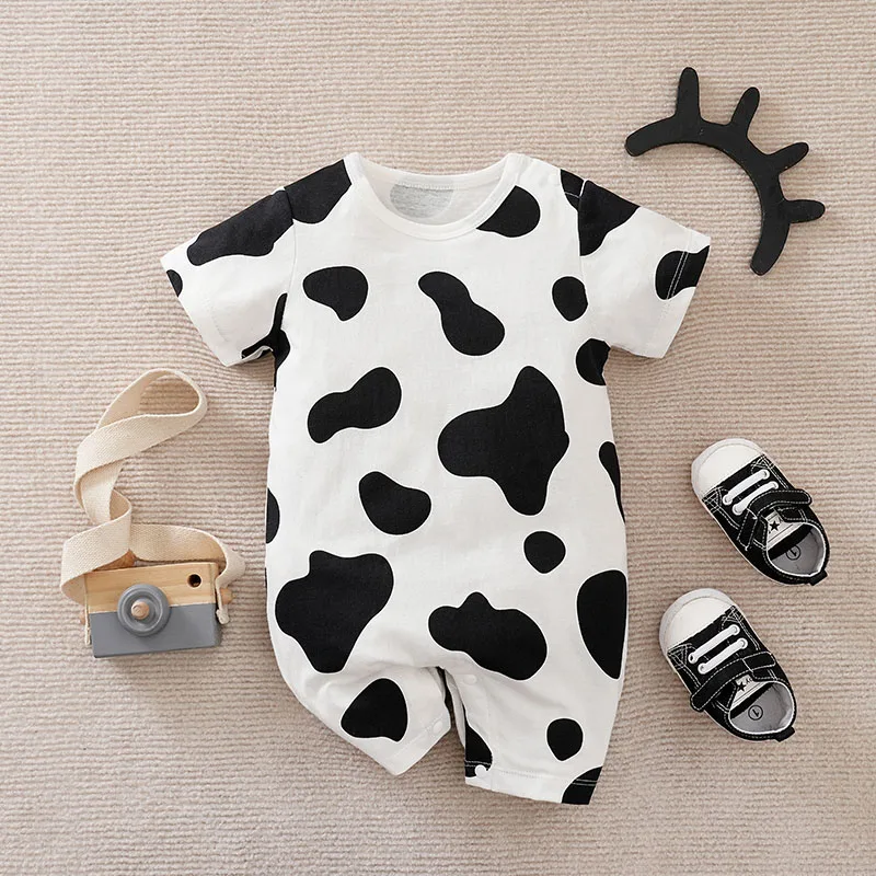 Summer New Newborn Short sleeved Cute Cow Bodysuit Made of Pure Cotton, Breathable and Comfortable, for Boys and Girls