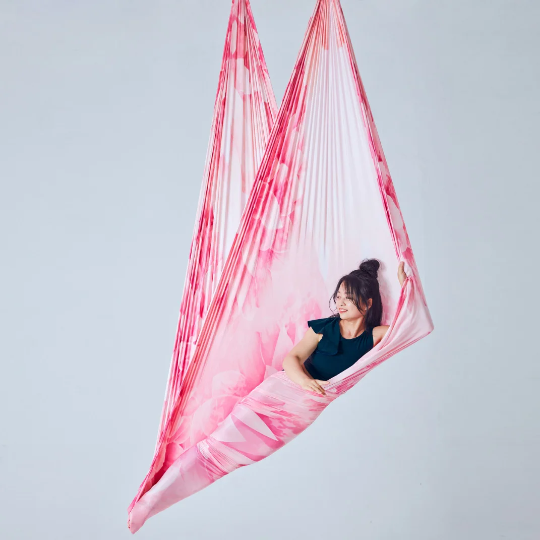 2022 NEW Gradient Color Flying Yoga Bed Low Stretch Aerial Yoga Hammock Swing