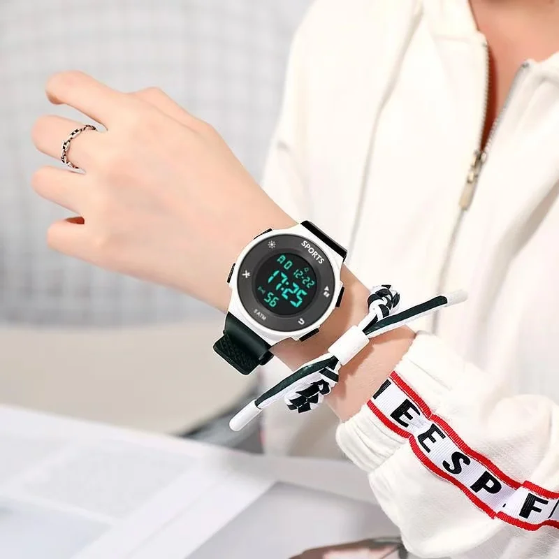 Waterproof luminous electronic watch for men, trendy and simple for women, junior high school students, teenagers, children,