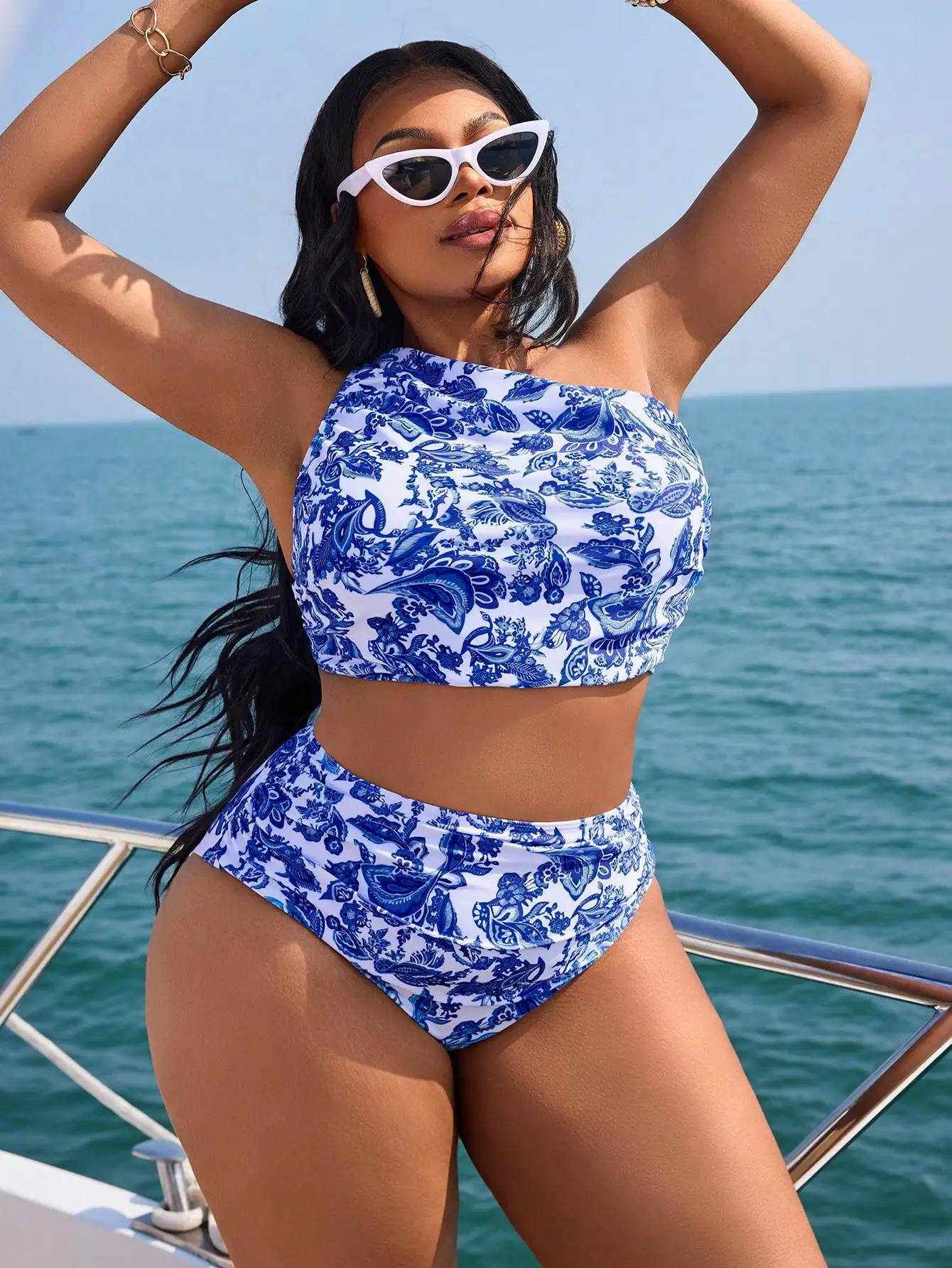 

Plus Size Paisley Print One Shoulder Tankini Swimwear Set For Beach Vacation