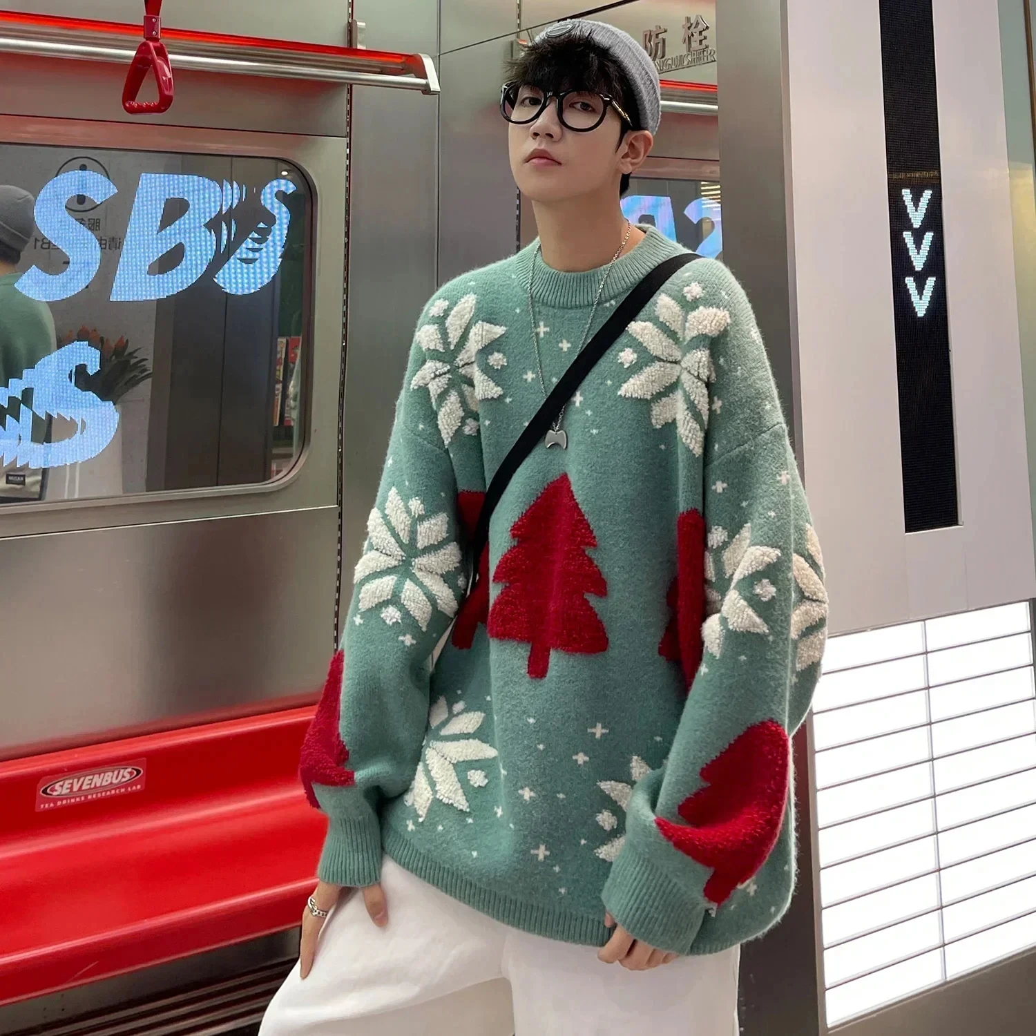 Y2K New Christmas Tree Couple Knitted Sweater Fashion Mens Streetwear Loose Thick O-Neck Oversized Pullover Knitwear Pull Homme