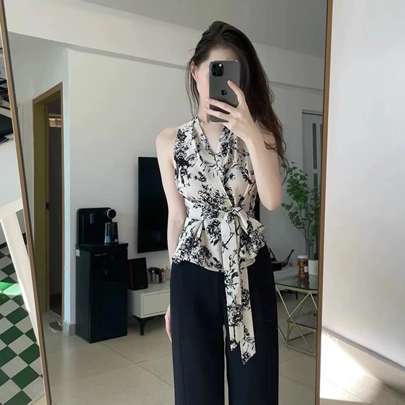 Stunning Floral Print Off-Shoulder Sleeveless Shirt Women's Punk Style Knitted Thin Autumn Top Beautiful Necklace Design