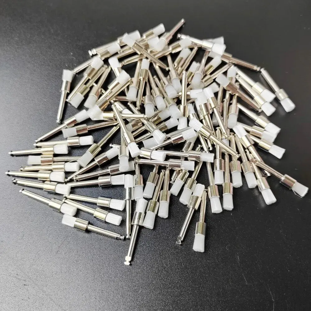 100PCS Dental Prophy Brush Polishing Dentist Consumables Disposable Flat Type Nylon Teeth Whitening Clean for Dentistry Material