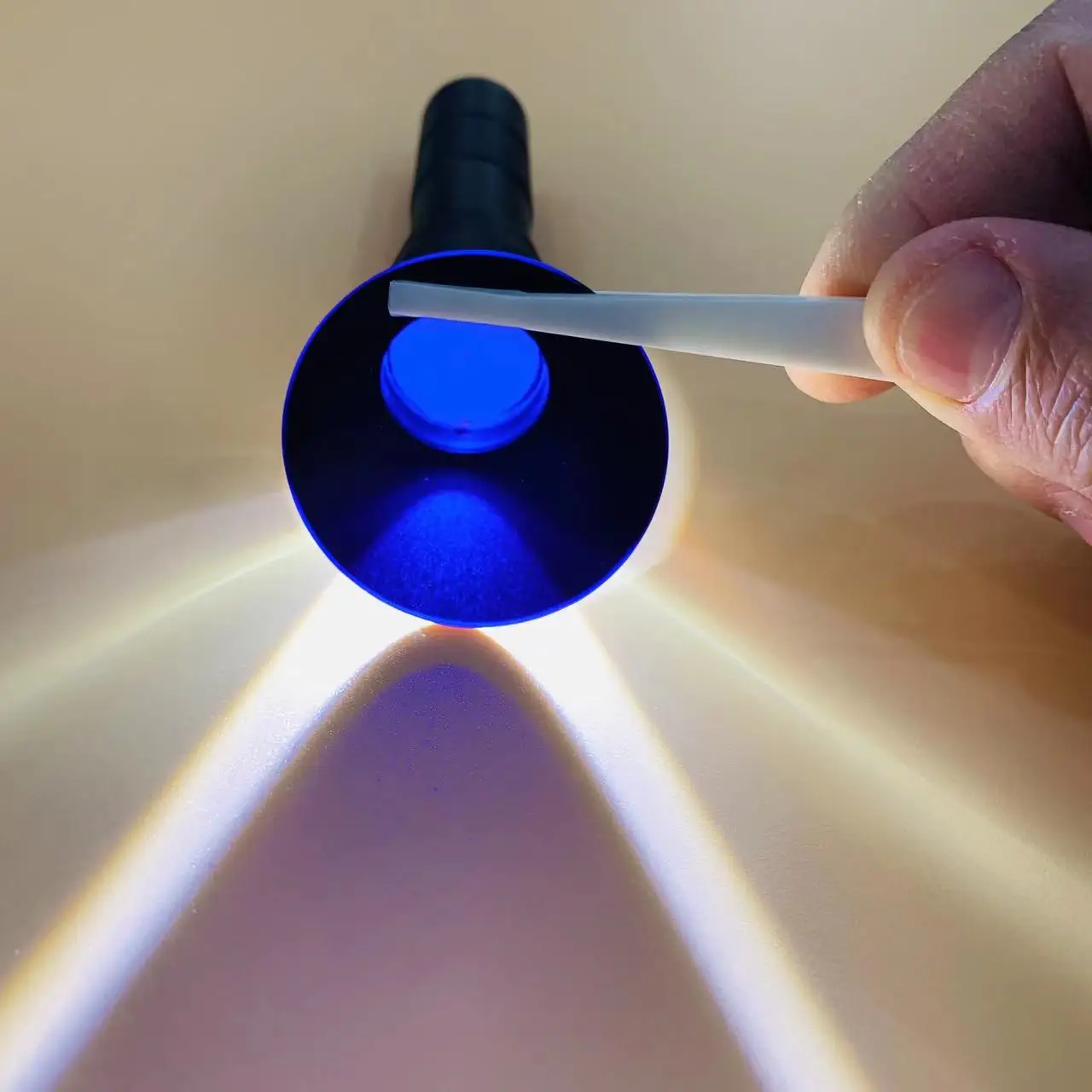 Tamanho diâmetro 38mm e 2mm espessura 365nm uv filtro de passagem vidro zwb2 para uva lanterna