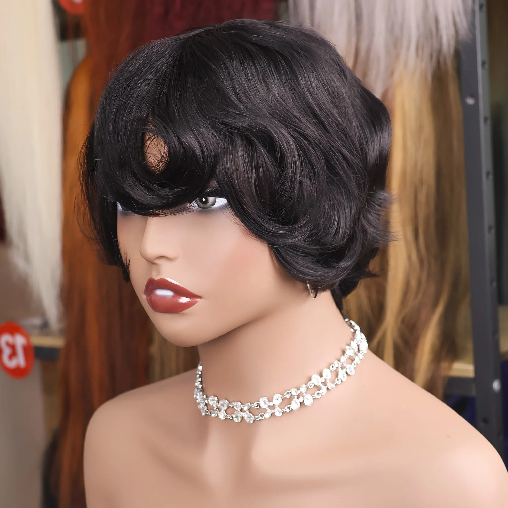 

Парик из натуральных бразильских волос, плотность 250, цвет натуральный черный, машинная вязка, волнистый, короткий боб, 6 дюймов