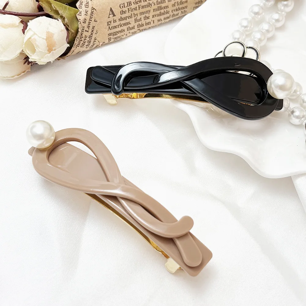 

Элегантные заколки для волос из ацетата с жемчугом, зимние заколки-баретты с узлом для укладки волос сзади, модные украшения для женщин