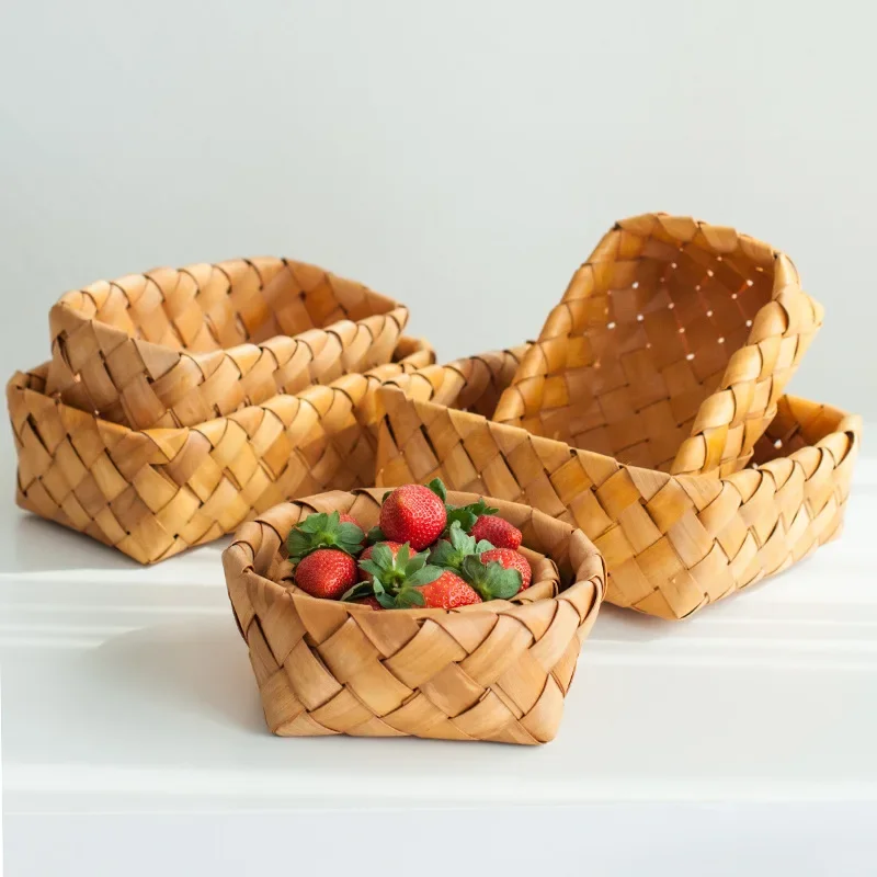 

Woven picnic food fruit storage basket wooden laundry basket wooden gift basket