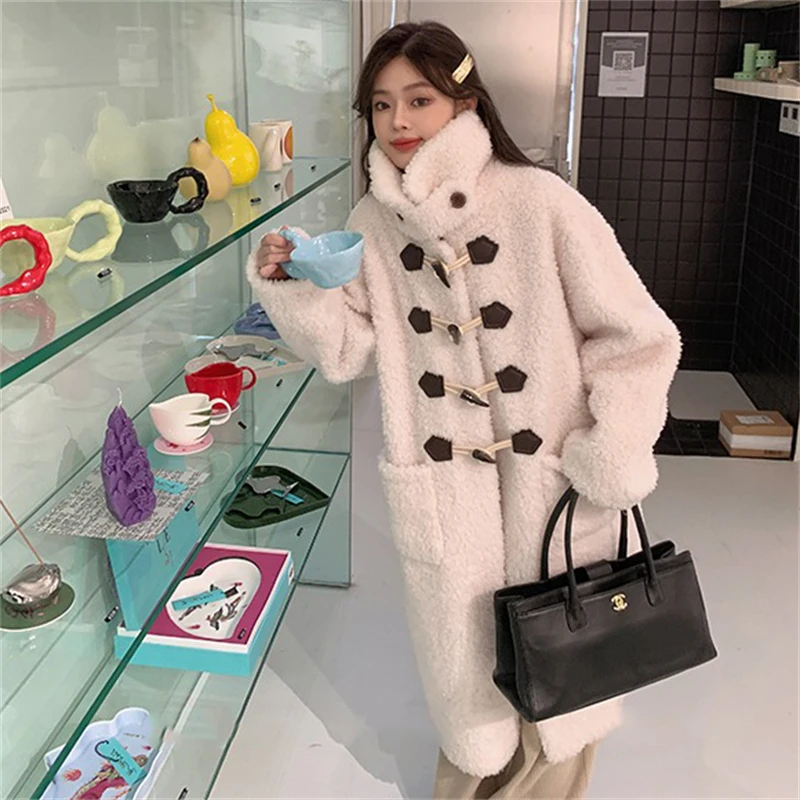 Winter Thickened Warm Fur Coat Women's Fashion Wool Fur Long Coat Lapel Design Outdoor High-end Keep Out The Cold Wool Coat