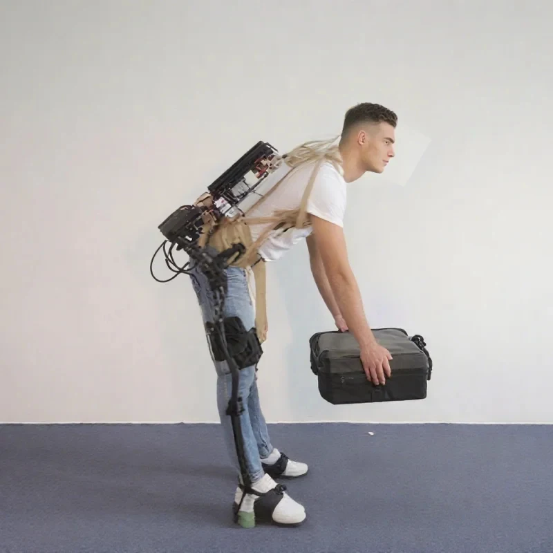 Hydraulic Powered Exoskeleton With Mobile Computing Security & Product That Enables Workers Lift 60kg Heavy Objects
