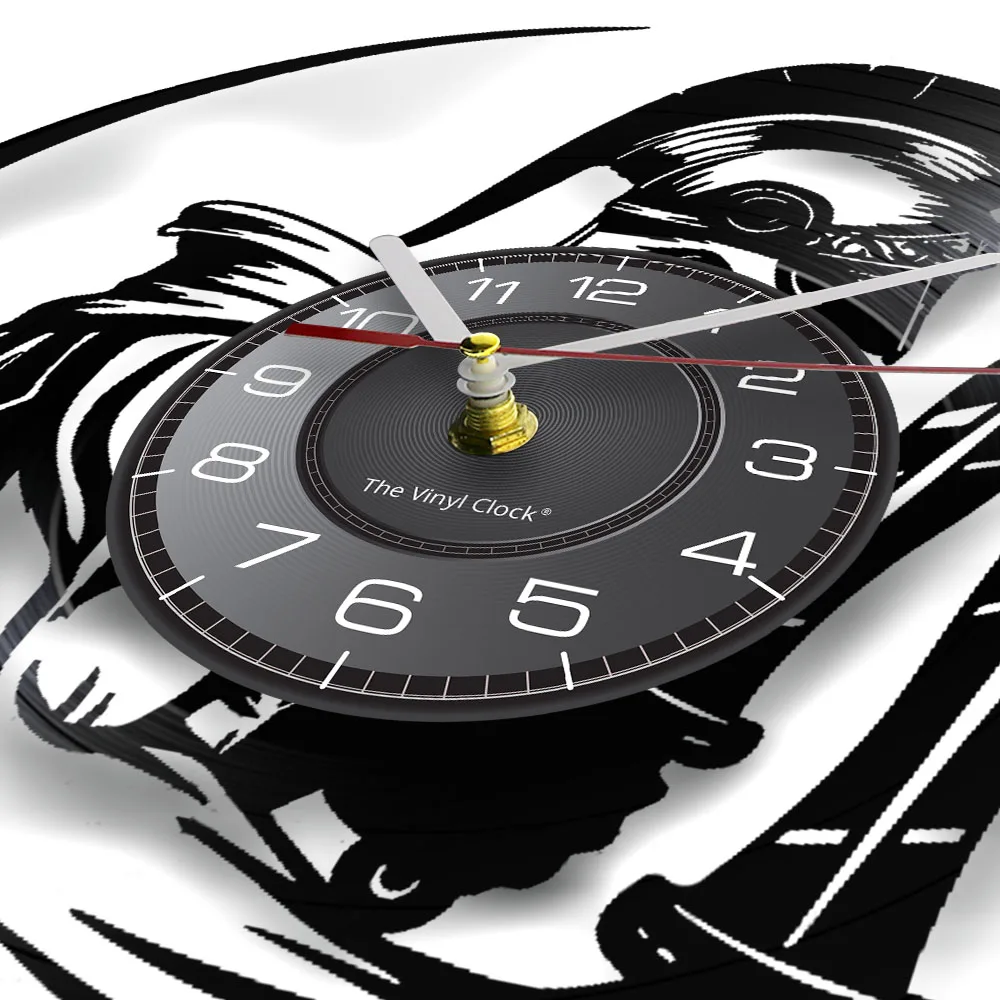 Spartan Warrior with Swords Vinyl Record Wall Clock For Bedroom Ancient Greek Warrior King Home Decor Music Album Cut Out Clock