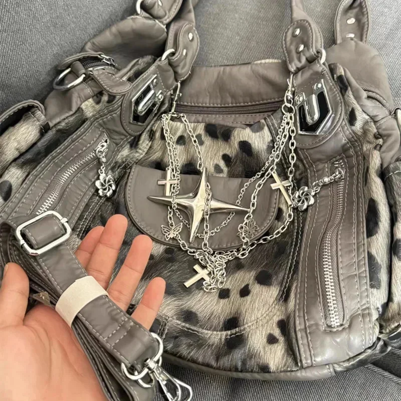 

Punk Leopard Y2K Cross Star Print Tote Bag Subculture Texture Niche Girl Tote Large Capacity Handbag Shoulder Bag Crossbody Bag