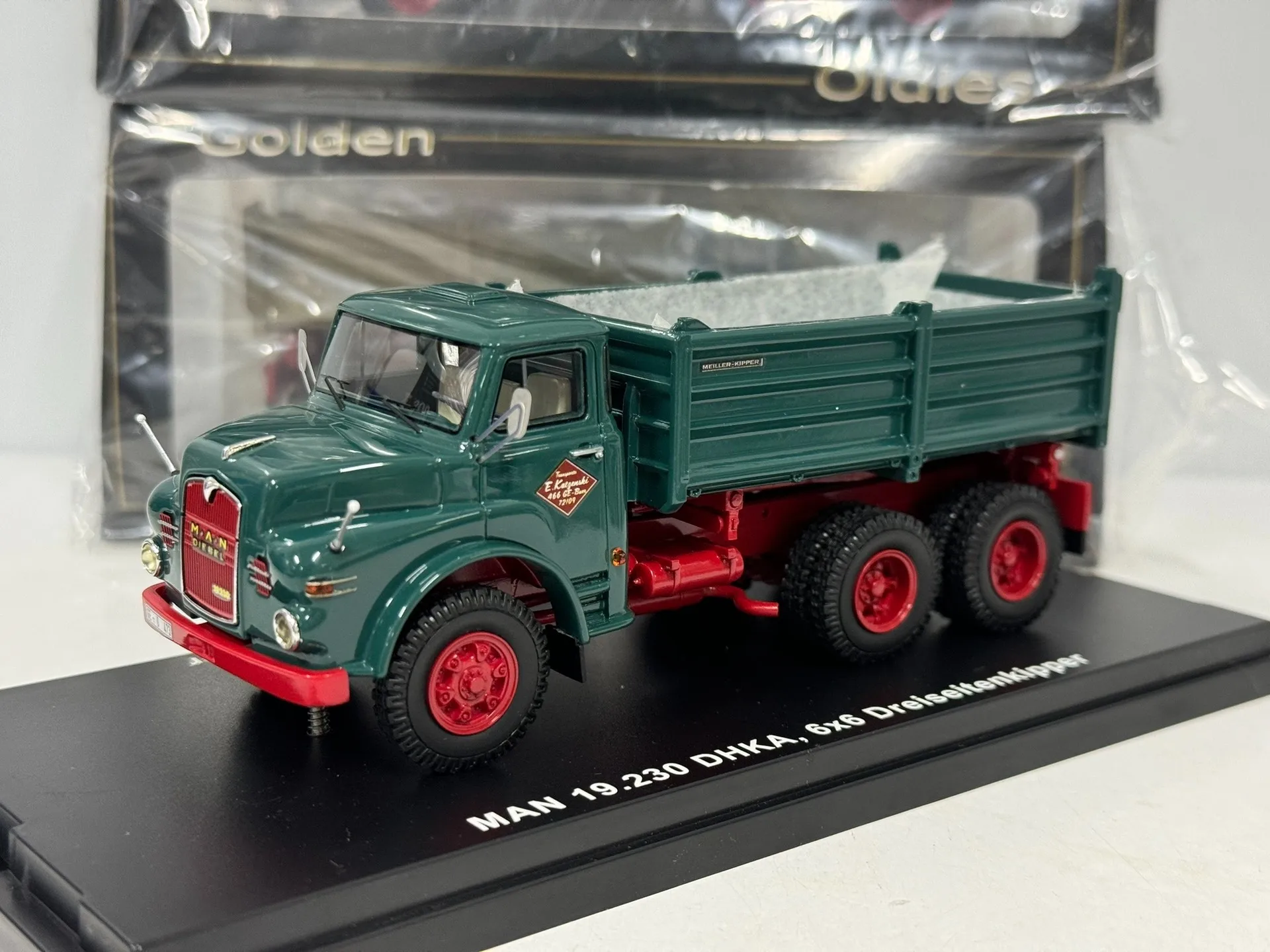 Diecast Golden Oldies 1/50 Scale MAN 19.230 DHKA 6️6 Kipper Resin Car Model Collectible Toy Gift Souvenir Display Ornament