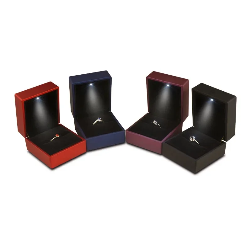 Jewelry Case LED Ring Box for Wedding Ring Engagement Ring Box Gift Case Packaging Show Boxes with Light Storage Cases