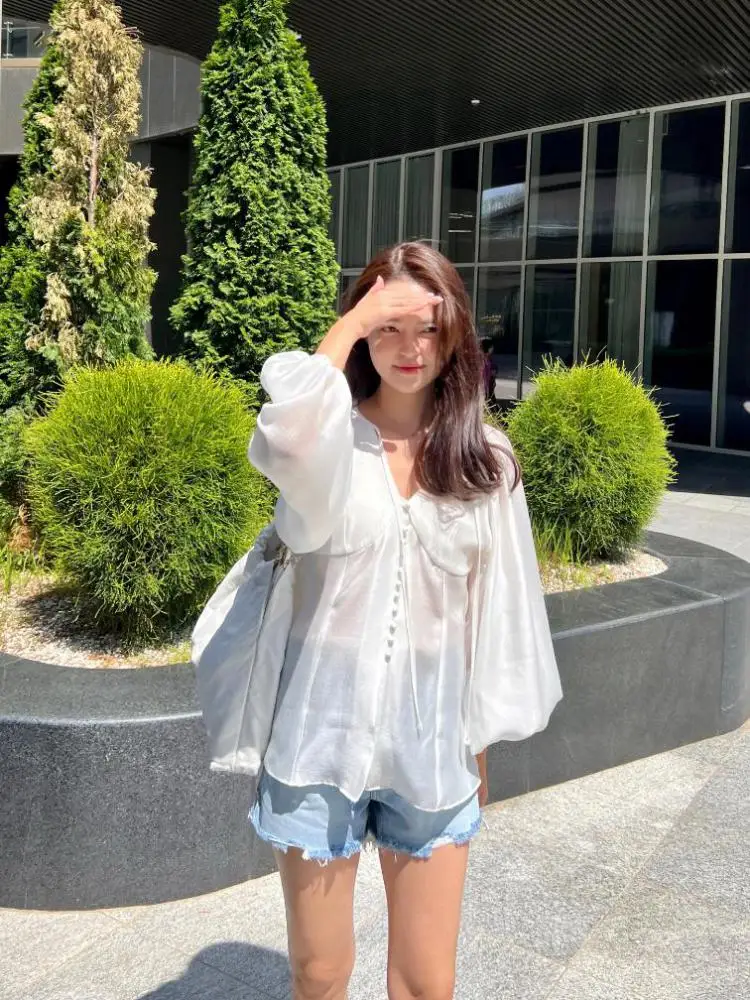 

French Women Pink V Neck Temperament Shirt 2025 Summer White Office Lady Slim Long Sleeve Single Breasted Blouse Fashion Popular