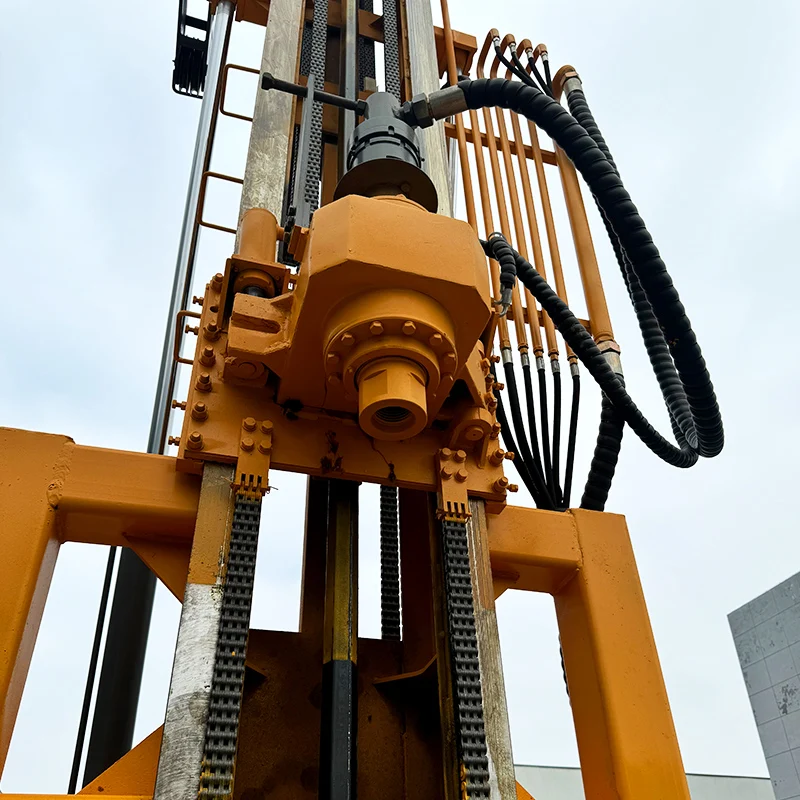 JDL-350 جهاز الحفر الأساسي الزاحف للتعدين في المملكة العربية السعودية محرك الديزل أقصى عمق الحفر 500 متر عمق الحفر
