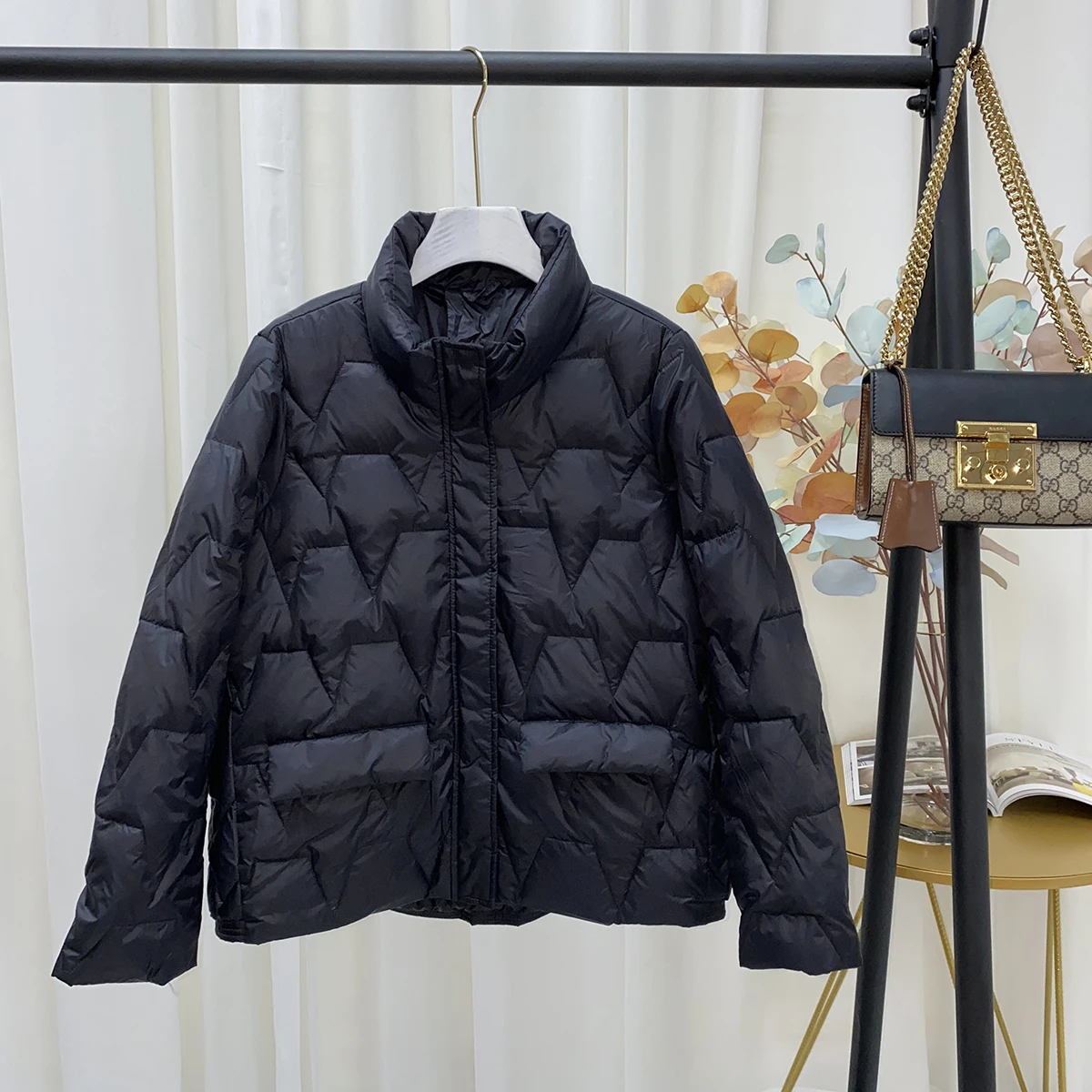 سترة قصيرة أنيقة من ريش البط الأبيض للنساء، معطف خفيف الوزن بياقة عالية على الطراز الكوري، إصدار جديد لفصلي الخريف والشتاء #2