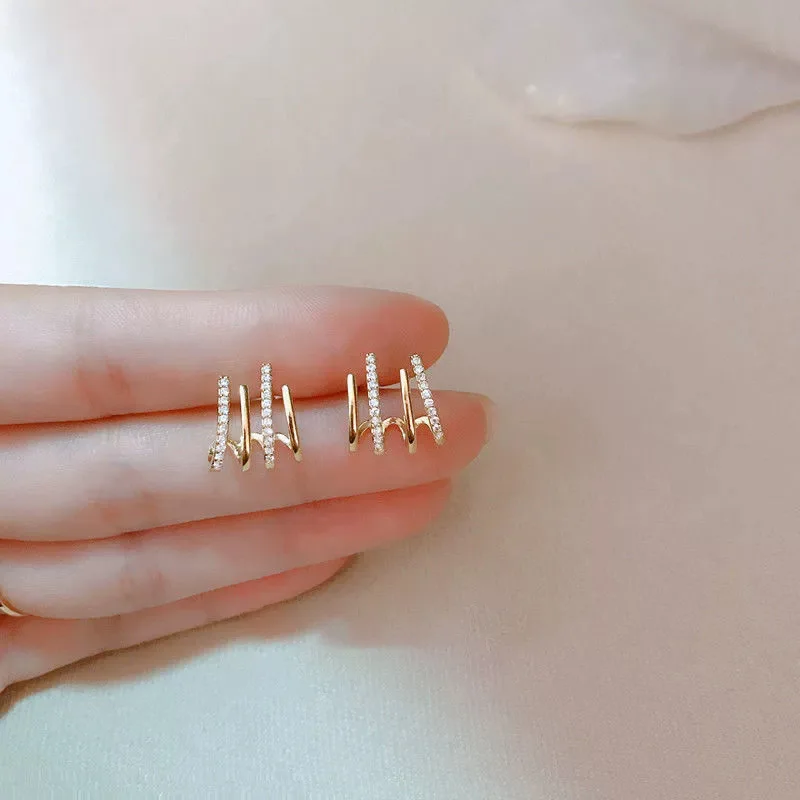 Новые-посеребренные-серьги-гвоздики-с-темпераментом-повседневные-трендовые-легкие-роскошные-модные-женские-серьги-в-стиле-ретро-изысканные