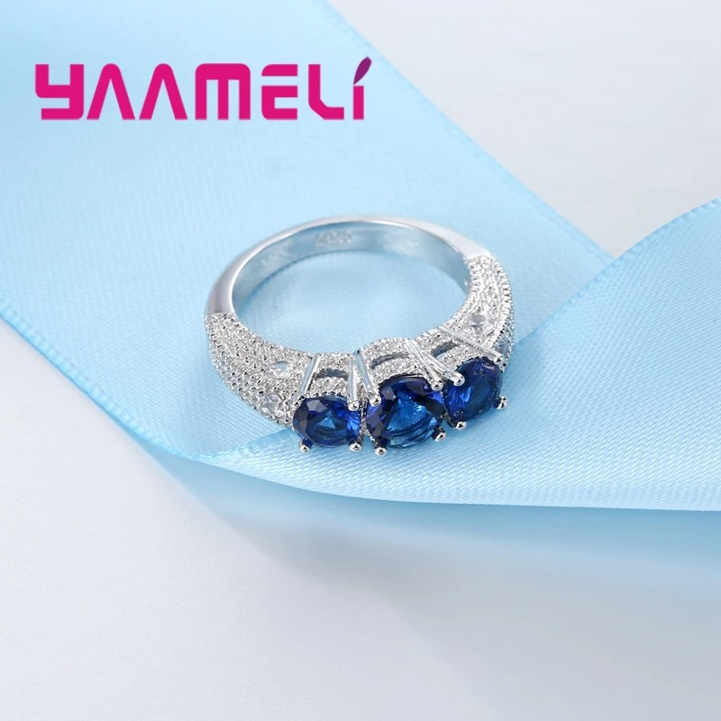 Exquisite Three Round Crystals Design 925 Sterling Silver Popular Finger Rings For Women Female Wedding Banquet Bague