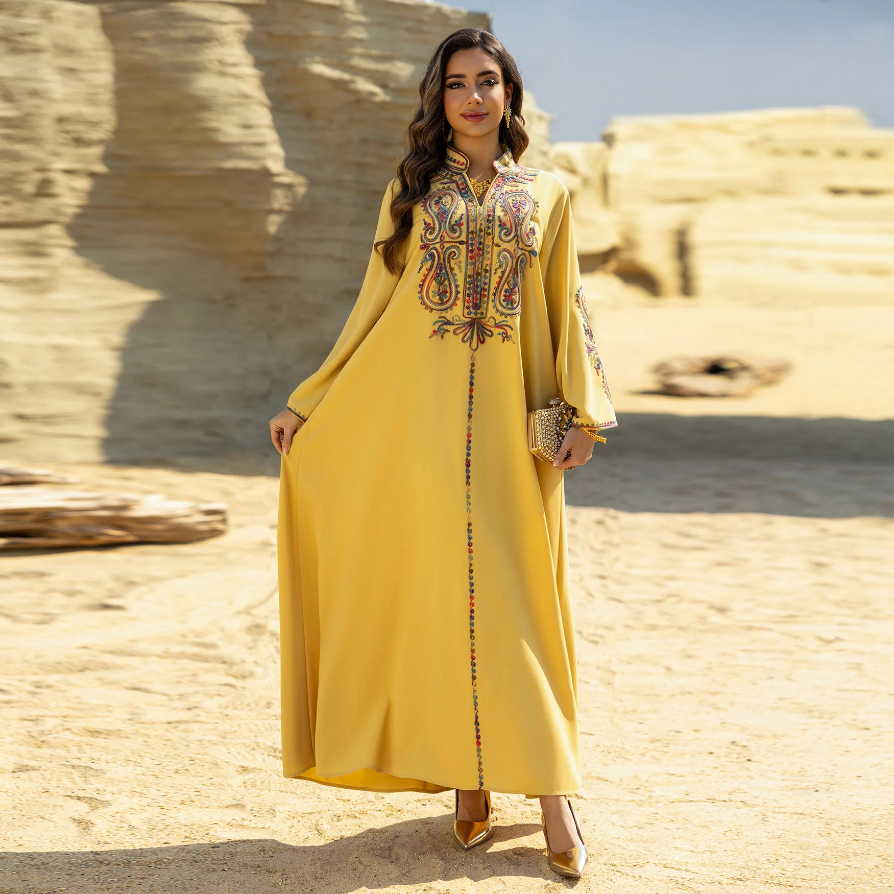 Eid Abiti musulmani per le donne Ricamo Abaya Dubai Abito da festa di lusso Jalabiya Ramadan Marocco Caftano Abito Abbigliamento islamico