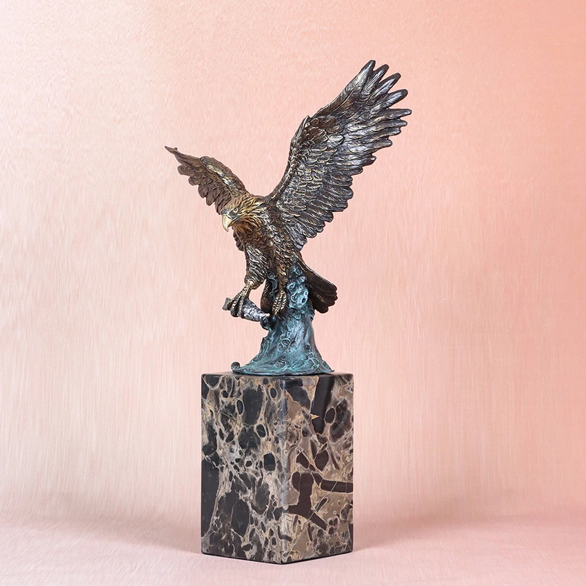 35CM High Bronze Bald Eagle Hunting Fish Statue Sculpture Hot Falcon Art Upscale Office Home Decoration