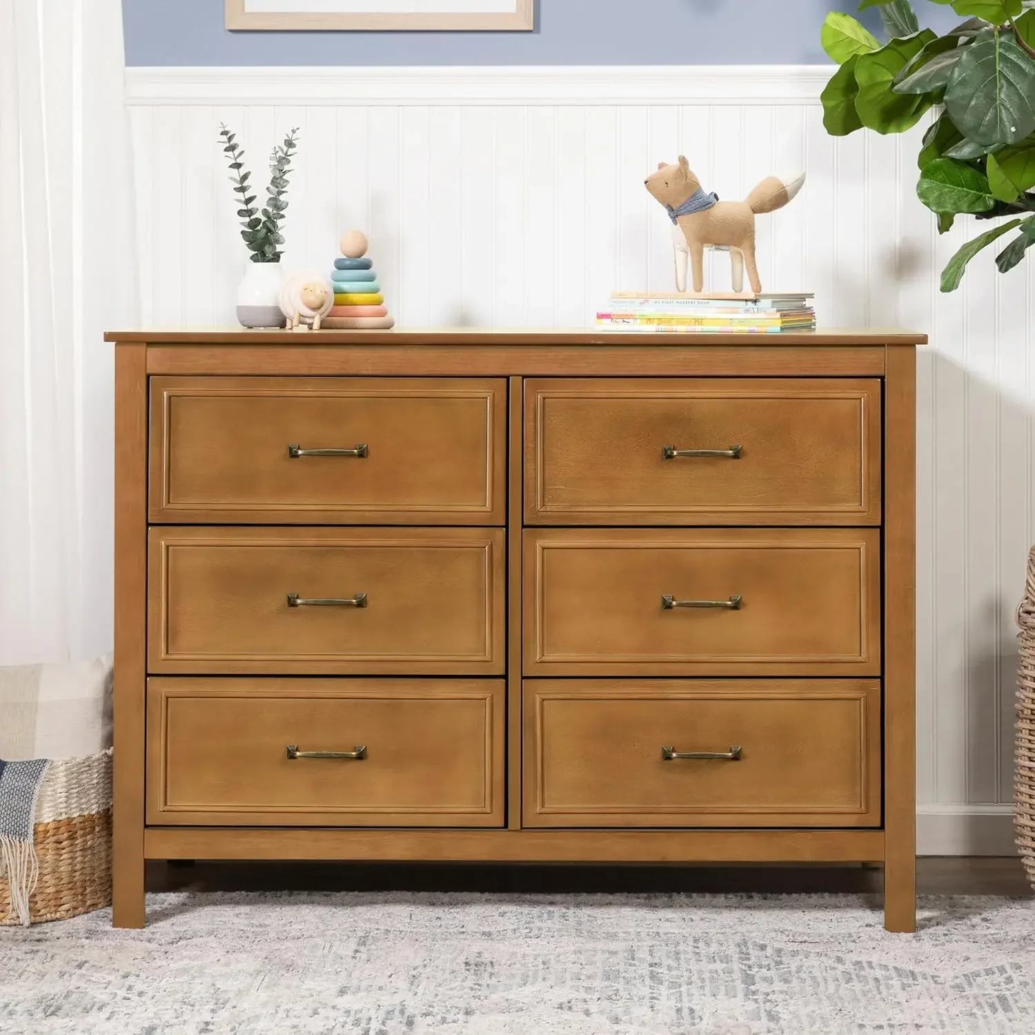 Dresser with 6 Spacious Drawers for Baby Clothes and Blankets, Ideal Storage Solution for Unisex-Baby Rooms