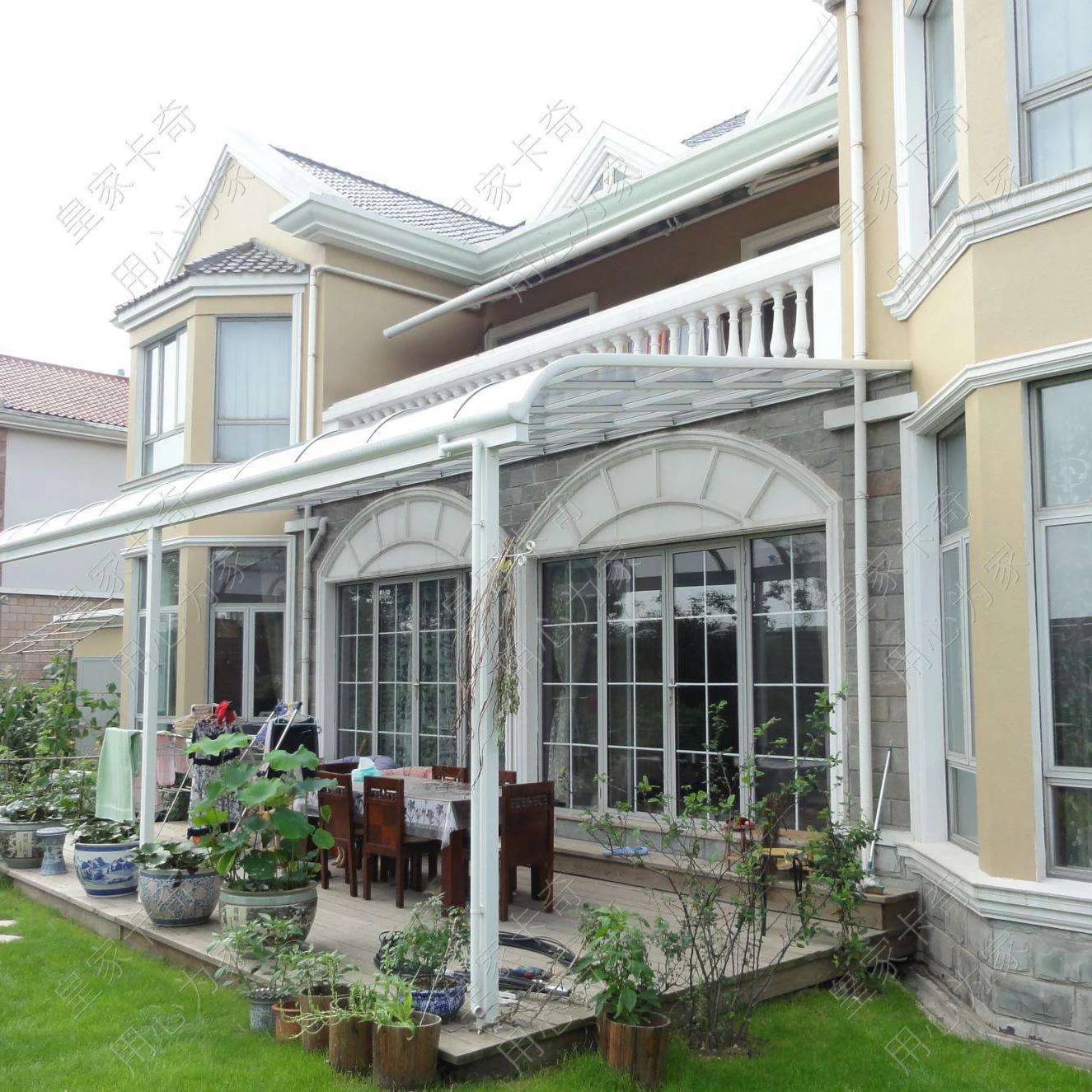

High Quality Terrace Shelter Factory Price Waterproof Roof Patio Cover Polycarbonate Balcony Aluminum Awning