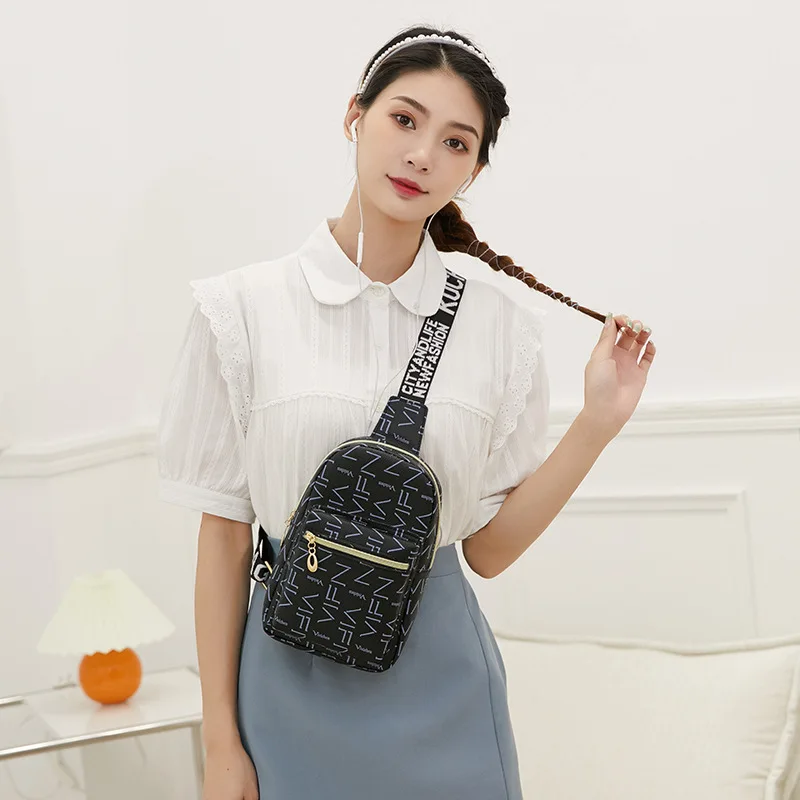 Trendy Women\'s Bag 2021 New Fashion and Elegant Letter Printing Chest Bag Casual Shoulder Bag Small Bag Bags for Women