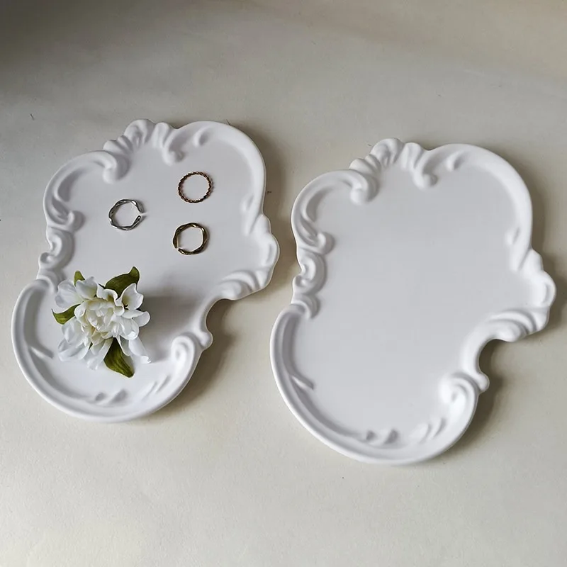 Jewelry display tray Gypsum tray European pattern irregular shallow plate jewelry necklace earrings photo display props view 4