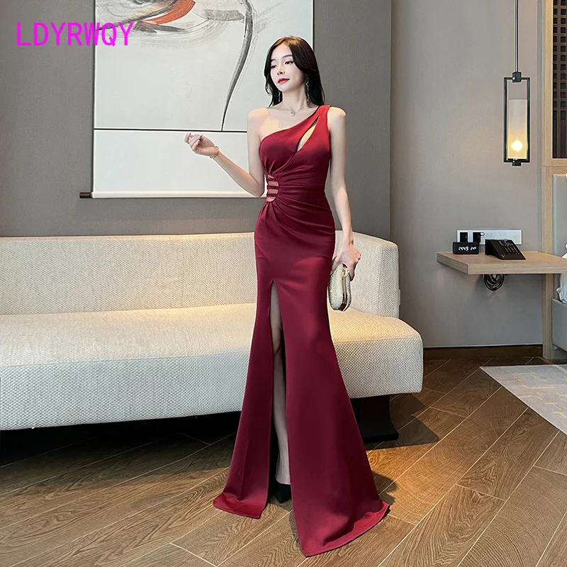 2023 New Open Back Sexy Strap Split Long Dress Drop Floor Long Dress