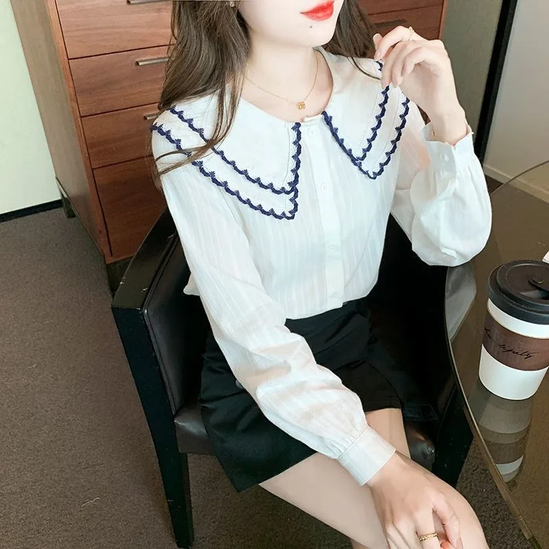 Szyfonowe Białe Koszule i Bluzki Damskie Styl Koreański Nowa Kolekcja 2025 Promocja Vintage Młodzieżowe Ubrania Zapinane na Guziki Damski Top