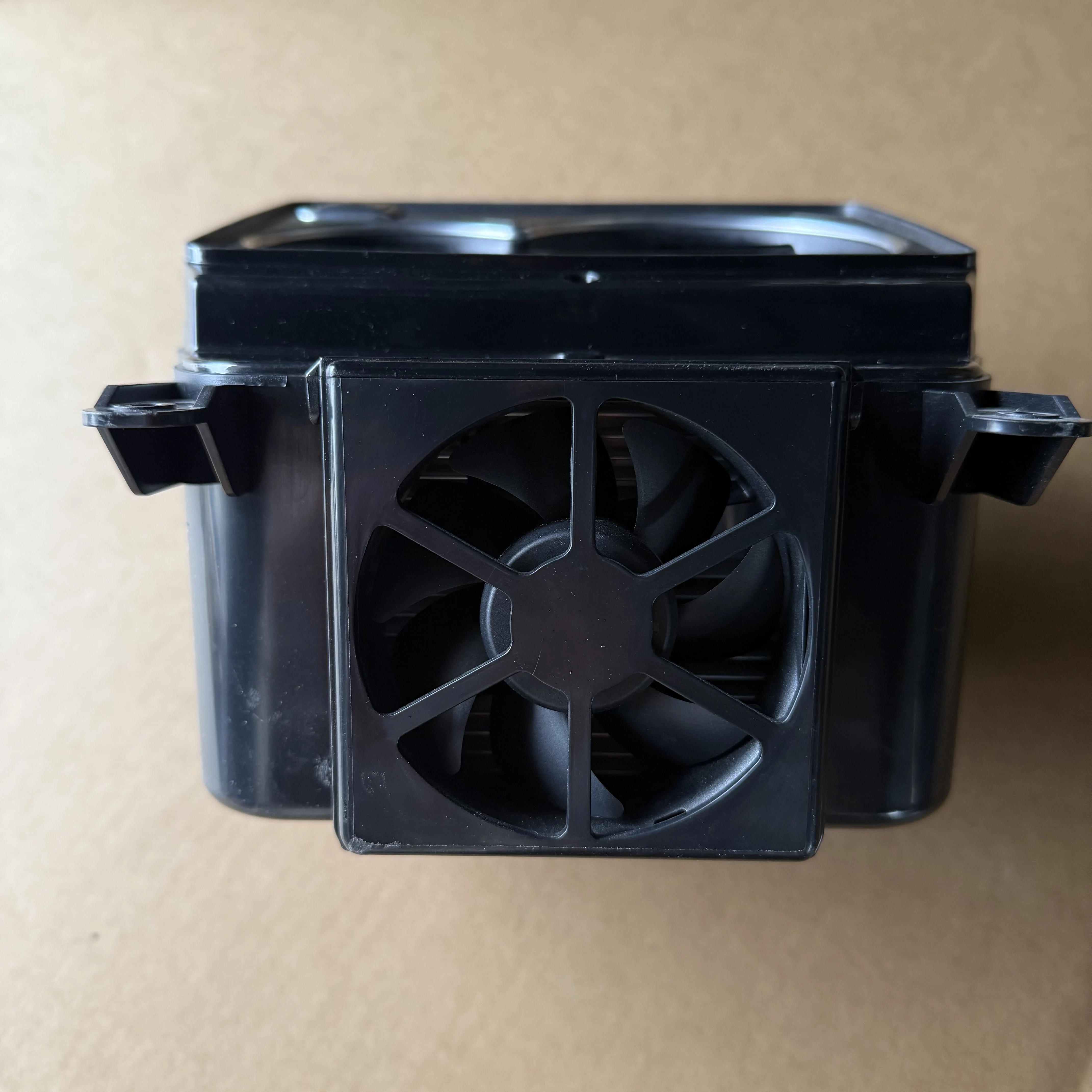 Hot-selling Armrest Cup Holder Cooling and Heating Car Cup Holder for Merceder Menz Vito Vclass W447 W448 V250 V300