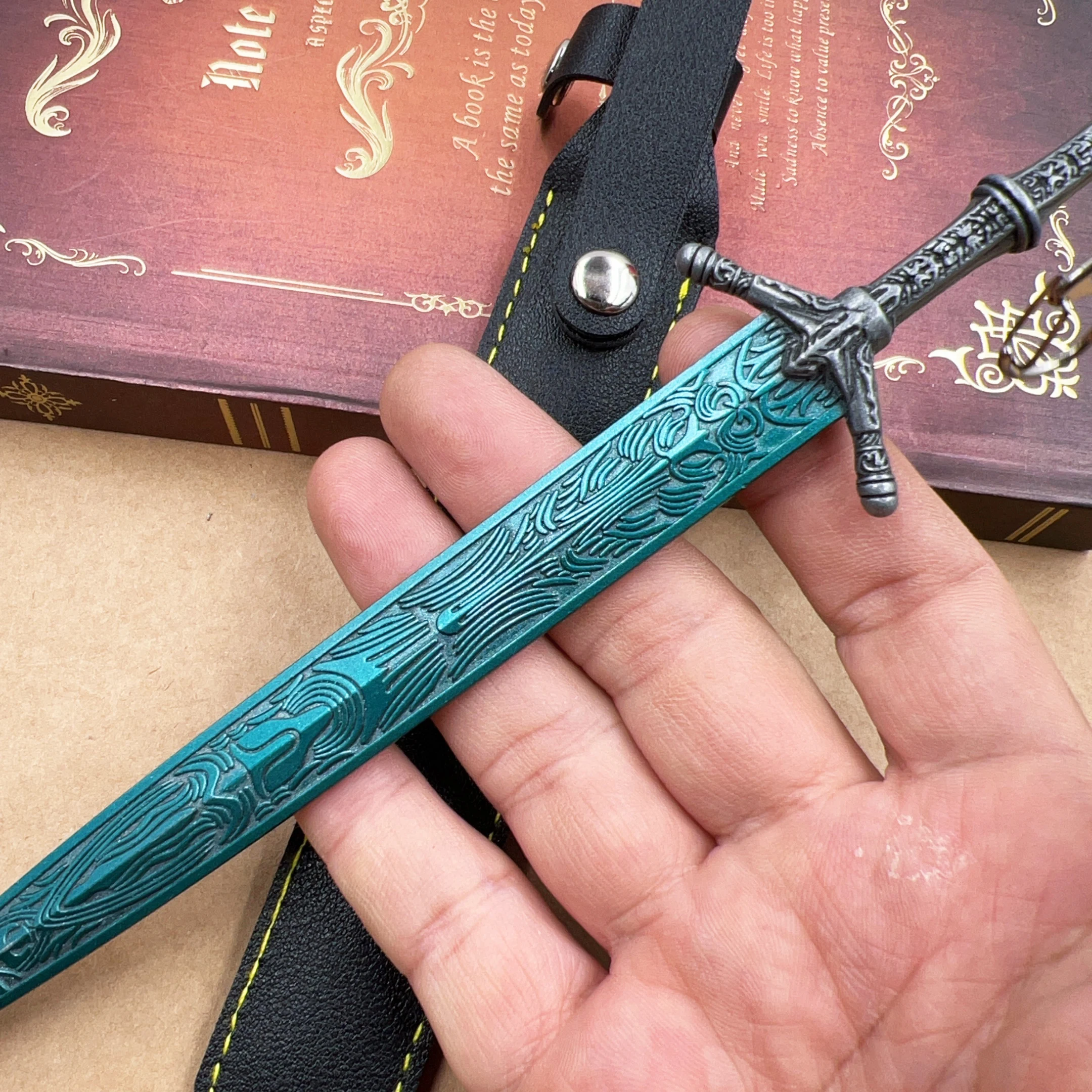 20cm Dark Moon Greatword Elden ER periféricos de juego Ranni mano de Malenia ríos de sangre Maliketh hoja negra modelo llavero de juguete