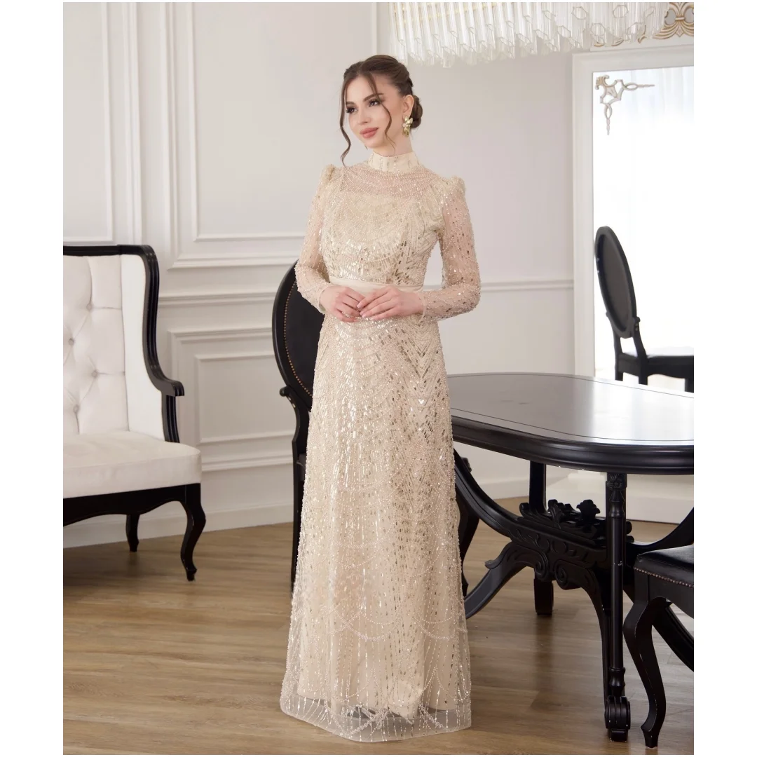 Robes de perles personnalisées Mina pour paillettes d'événements spéciaux. Robe de soirée à manches longues, tenue de soirée élégante de luxe, col rond, pour femme