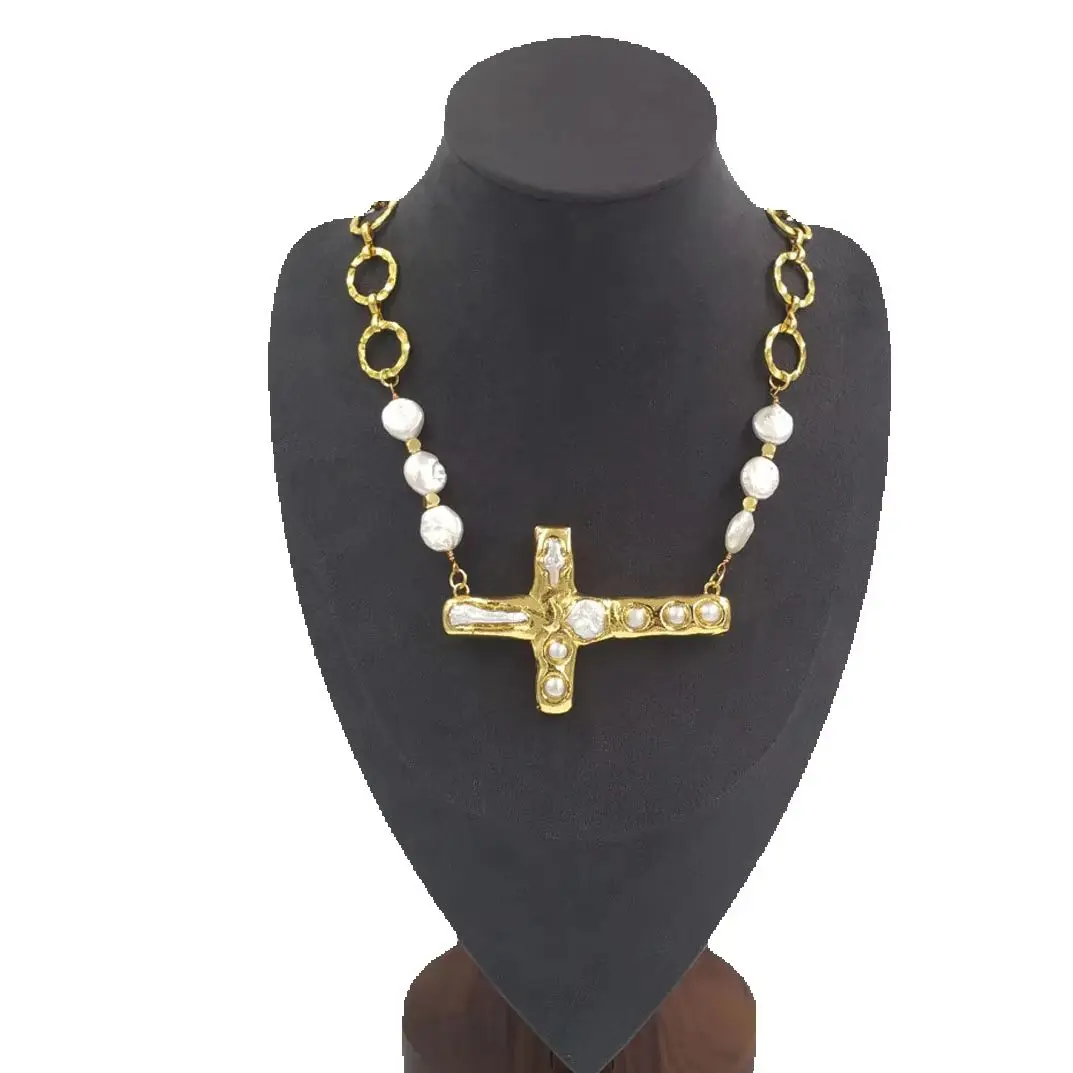 

WT-JN369 Horizontal Cross With Freshwater Pearl Beads O Chain For Unisex Retro Vibe Fine Yellow Brass Necklace
