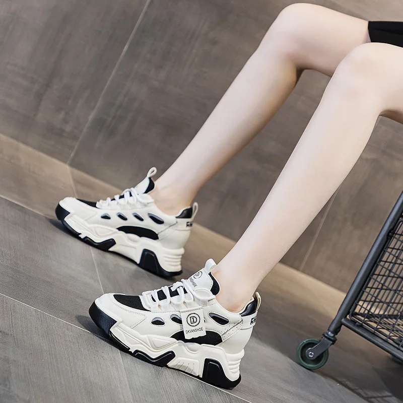 Spring Flying Knitted Breathable Running Shoes Sports Women Casual Shoes Soft Sole Couples Men And Women Small White Shoes