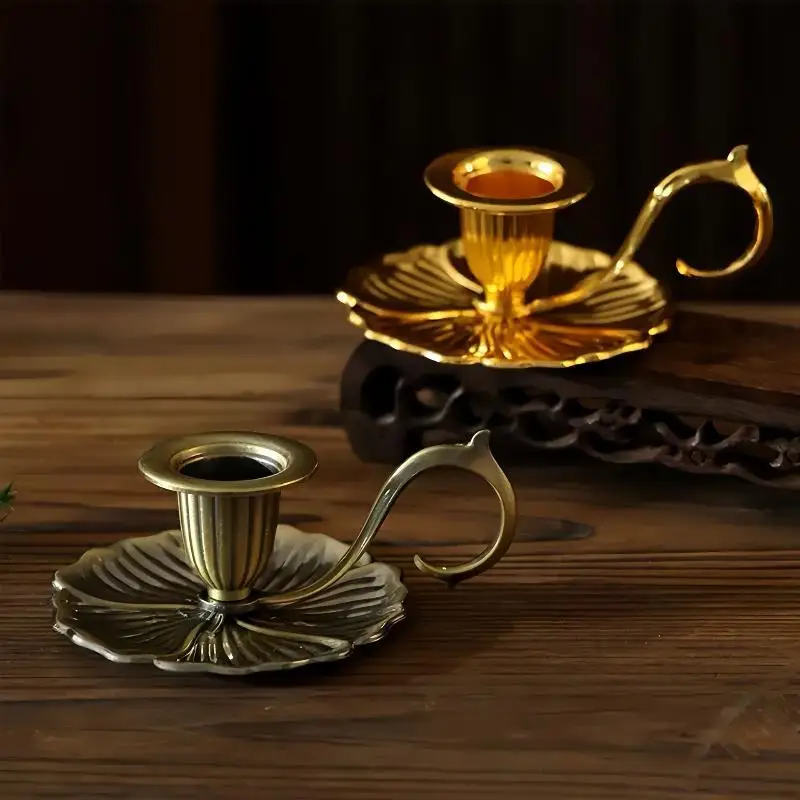 1PC Vintage Metal Chamberstick Candle Holder With Handle Teacup Shape Ridged Pillar Candle Stand For Home Decor Wedding Table