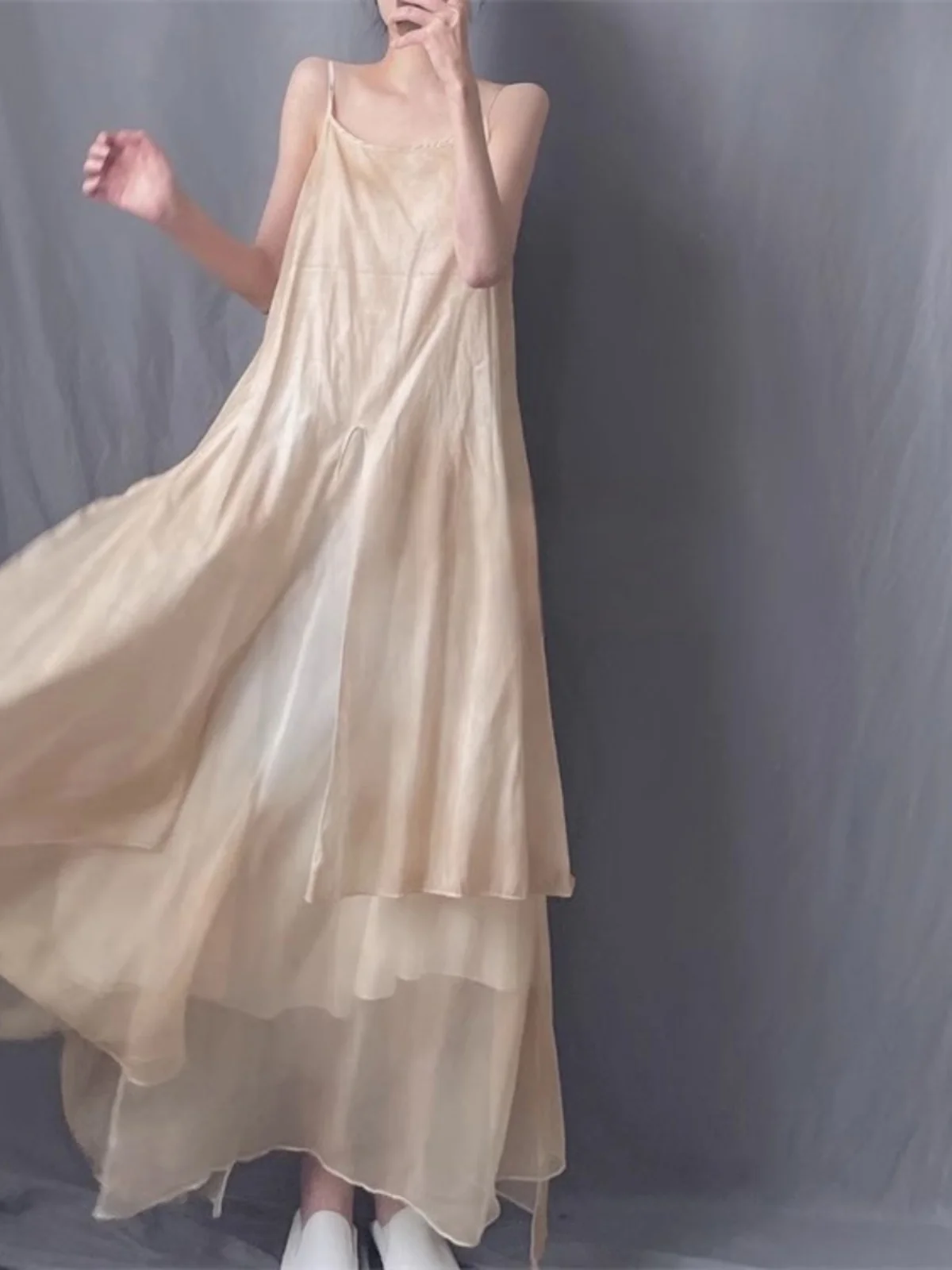 Vestido Longo de Verão F com Alças Ultra Longas em Tule de Três Camadas, Saia Solta em A, Estilo Vintage com Barra Ass...