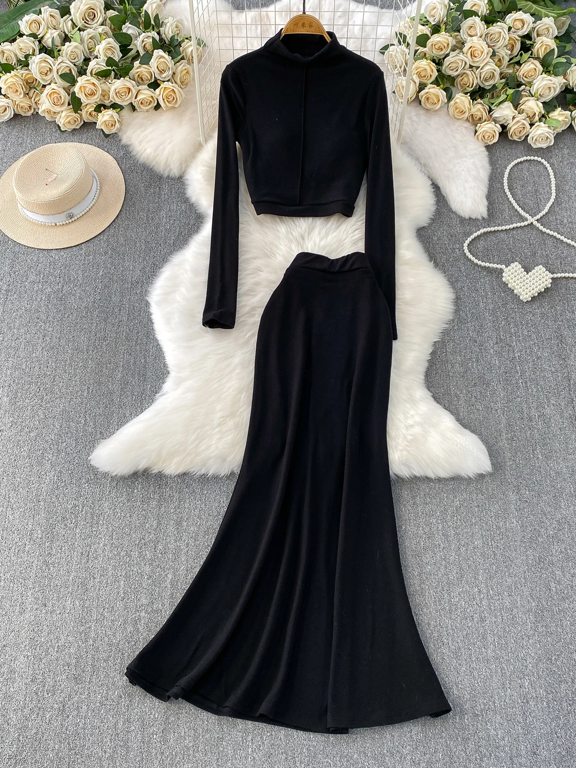 Set Rajutan Dua Potong ay Slimming dengan Bantalan Dada, Atasan Kerah Tinggi dan Celana Panjang, Pakaian Musim Dingin yang Modis dan Nyaman