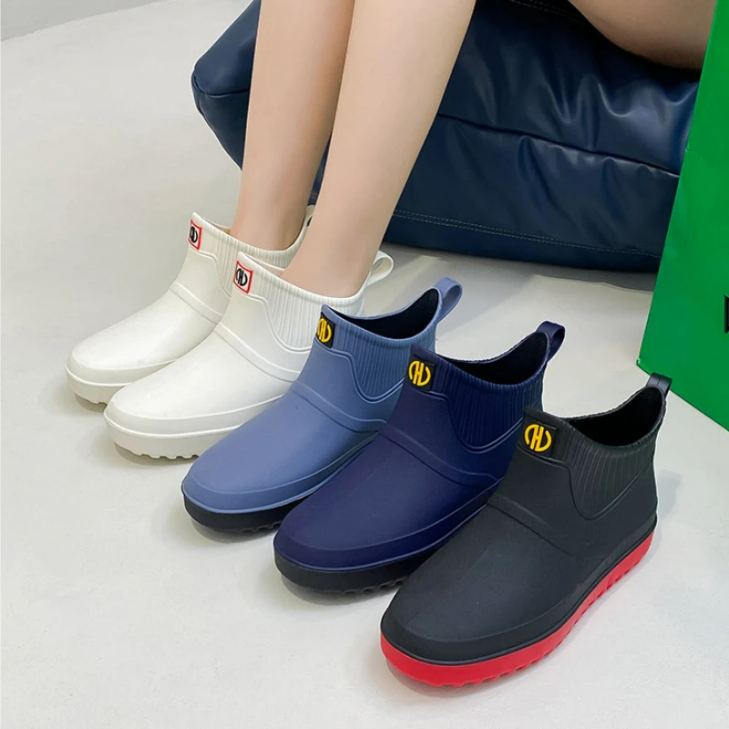 Rubber Shoes Women Waterproof Rain Boots Trend Ankle Galoshes Woman Casual Flats Working Couples Rainshoes Botas De Lluvia